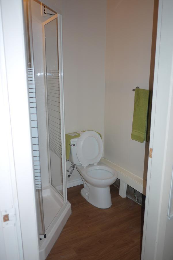 Pembina River Inn Entwistle Екстериор снимка